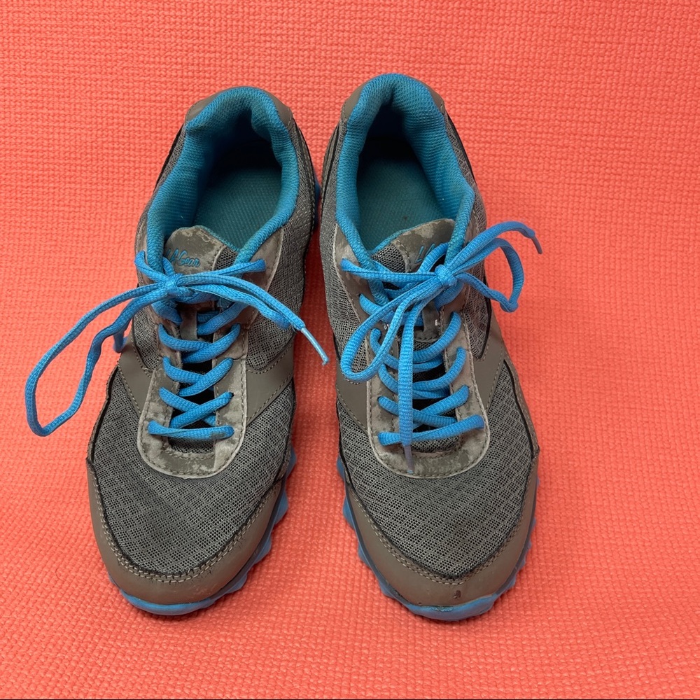 LA Gear Sneakers Womens Size 10 Athletic Tennis Shoes Blue Gray Walking Casual - Picture 9 of 11